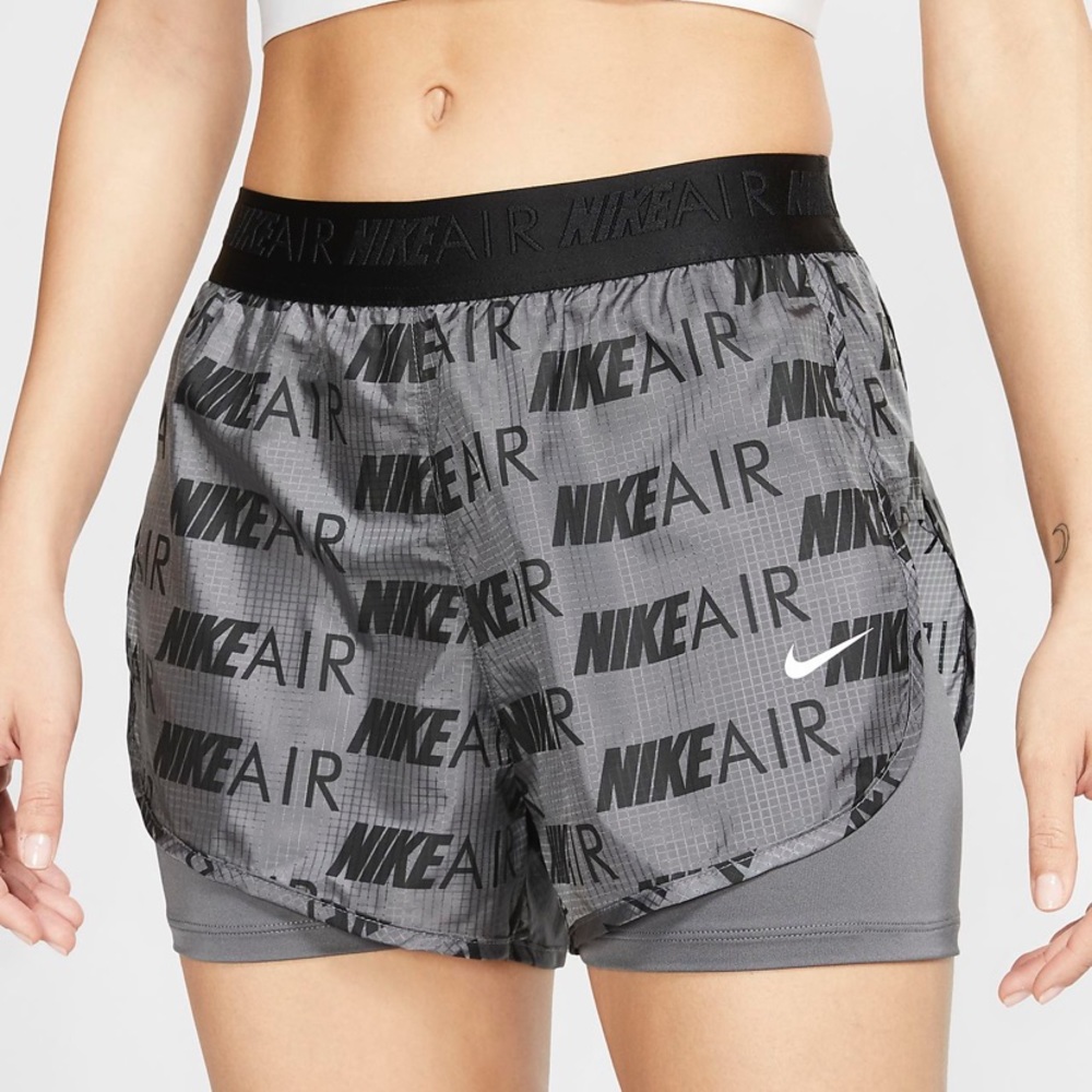Nike air running short sz  s NEw